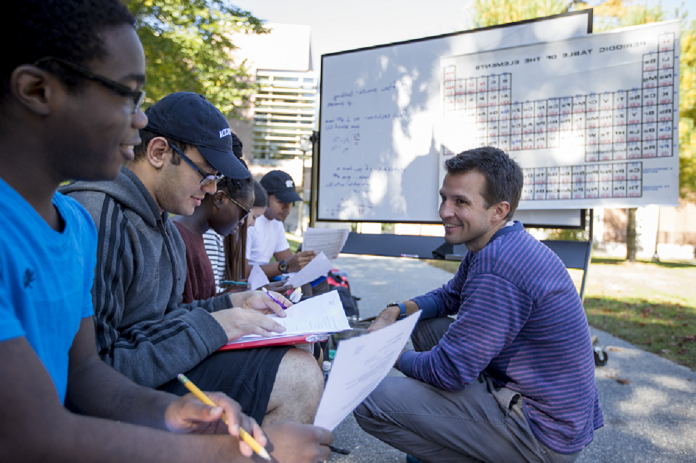 Professor Michael Danahy teaching outside Cleaveland Hall